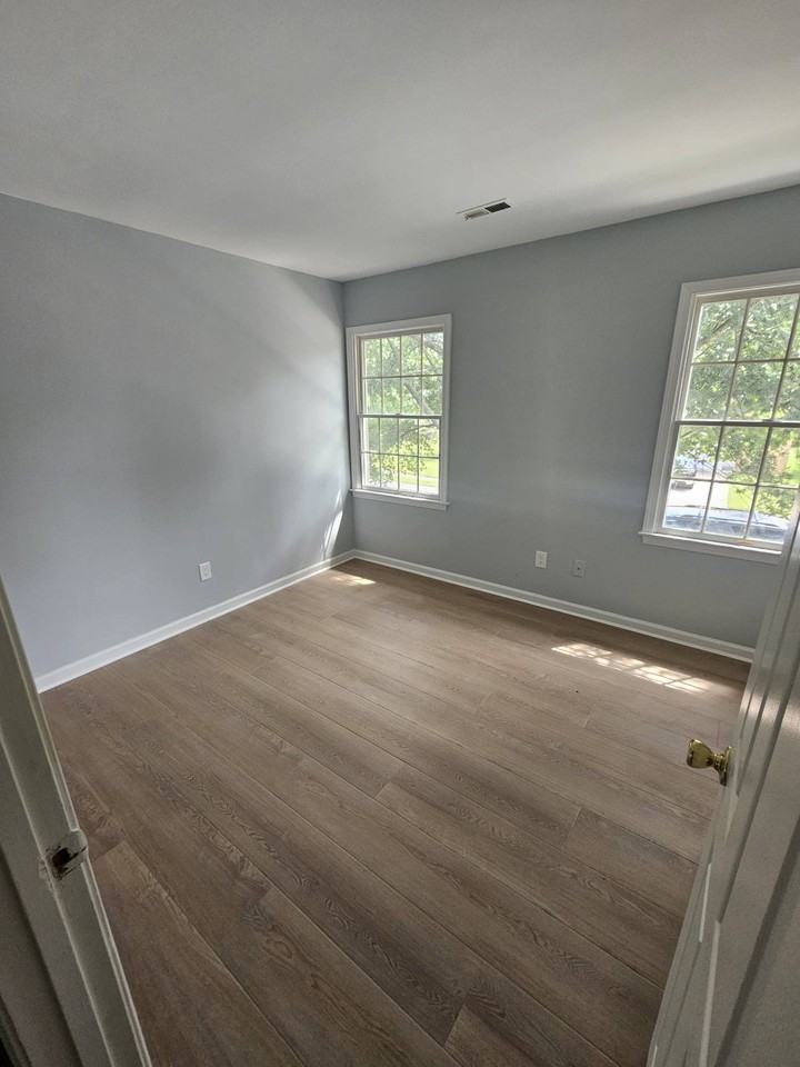 29861 Standish St #1 - Photo 7 of 15