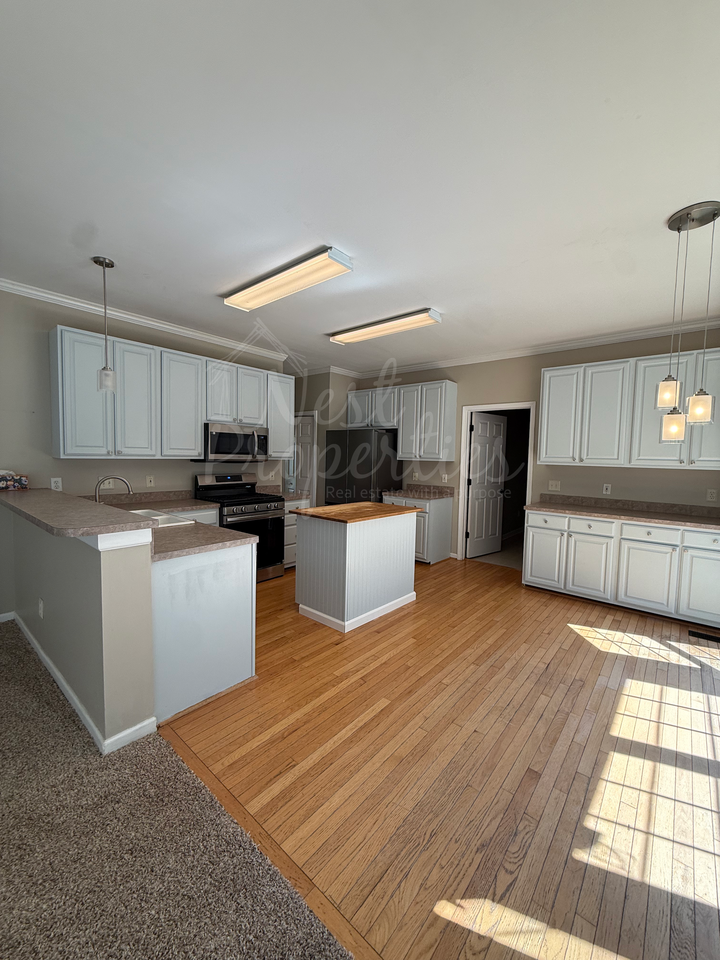 208 Saints Creek Ln #1 - Photo 4 of 15