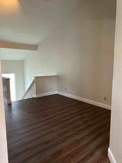 999 Porter Ave #1 - Photo 3 of 12