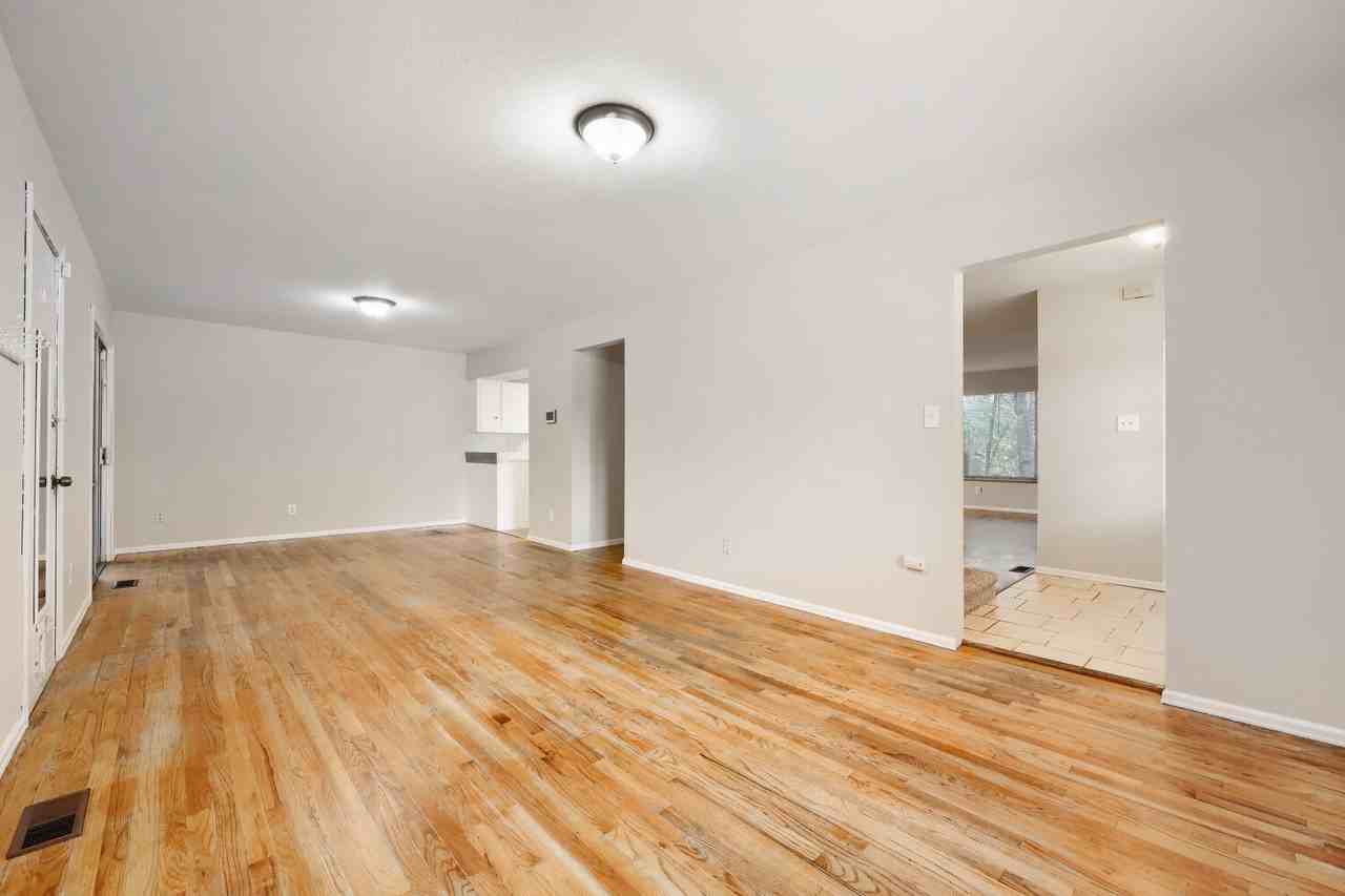 53 Mcburney Blvd #1 - Photo 5 of 30