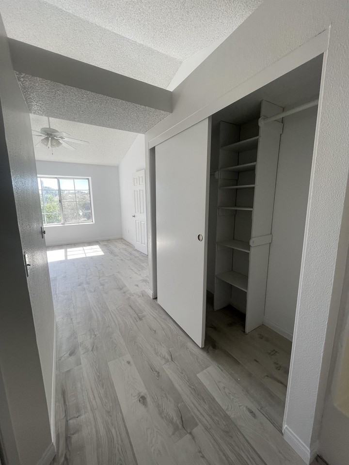 37468 Cambridge Ln #1 - Photo 4 of 33