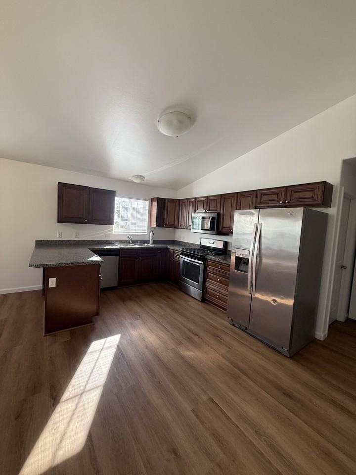 8122 E Snow Cave Cir #8122 - Photo 3 of 11