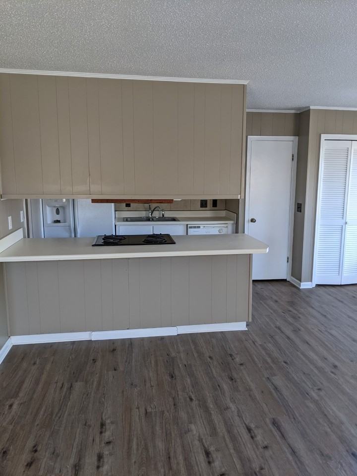 2203 Glen Haven Dr #1 - Photo 3 of 14