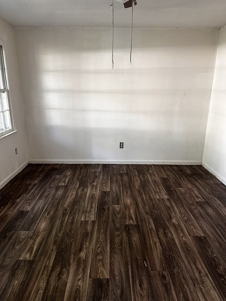 226 Ashcroft Dr #1 - Photo 2 of 11