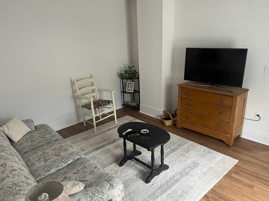 281 Main St ##1 - Photo 7 of 8