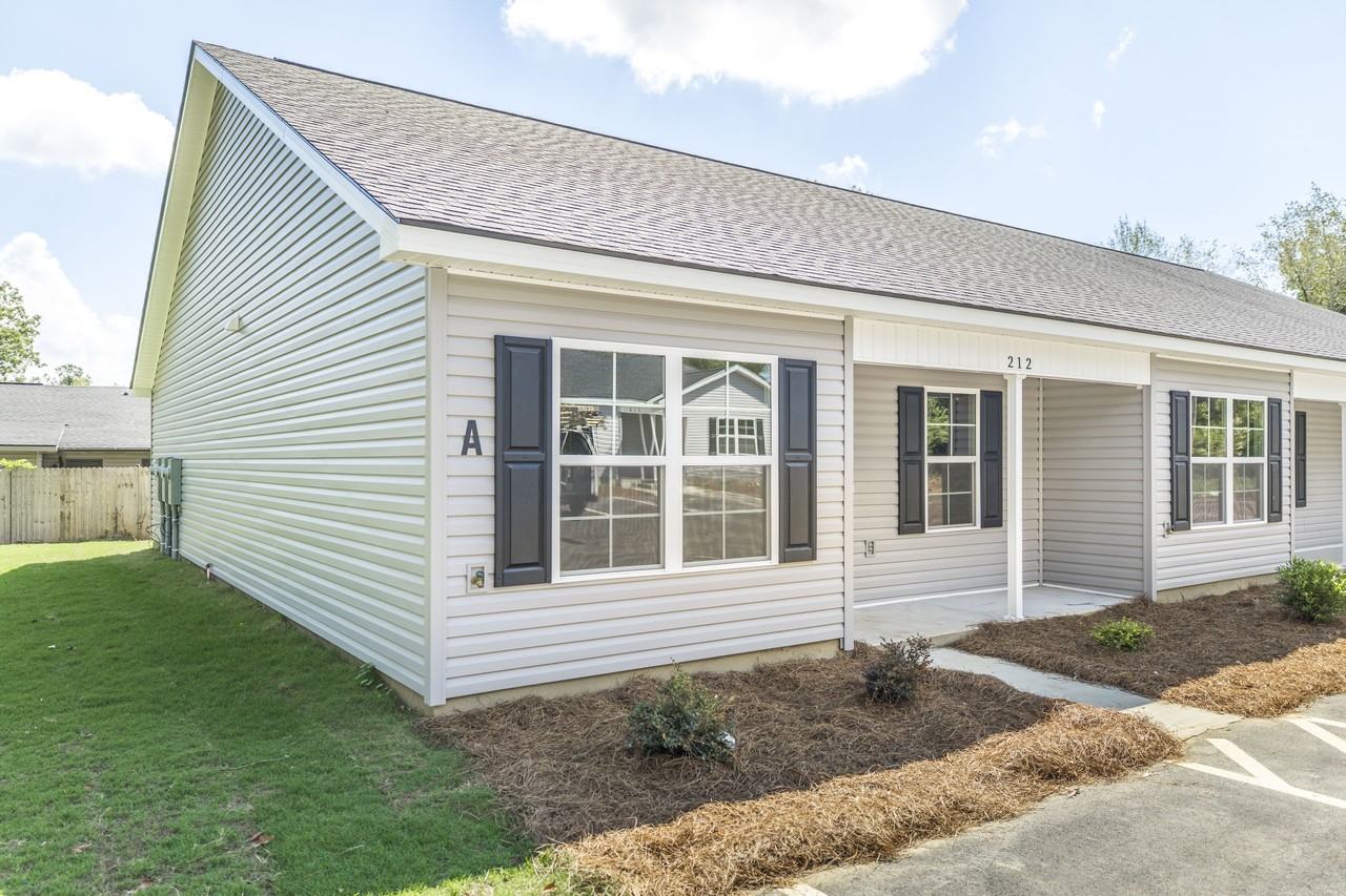 212A Tabor Dr #1 - Photo 5 of 27