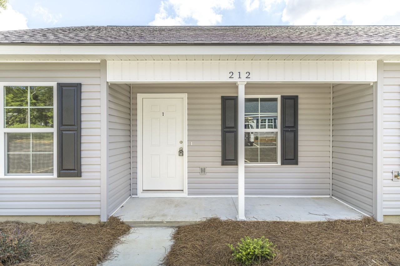 212A Tabor Dr #1 - Photo 6 of 27