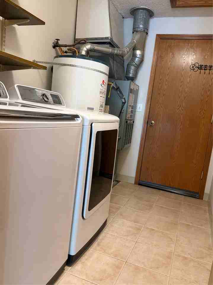 4123 Ne 138th Ave #1 - Photo 3 of 17