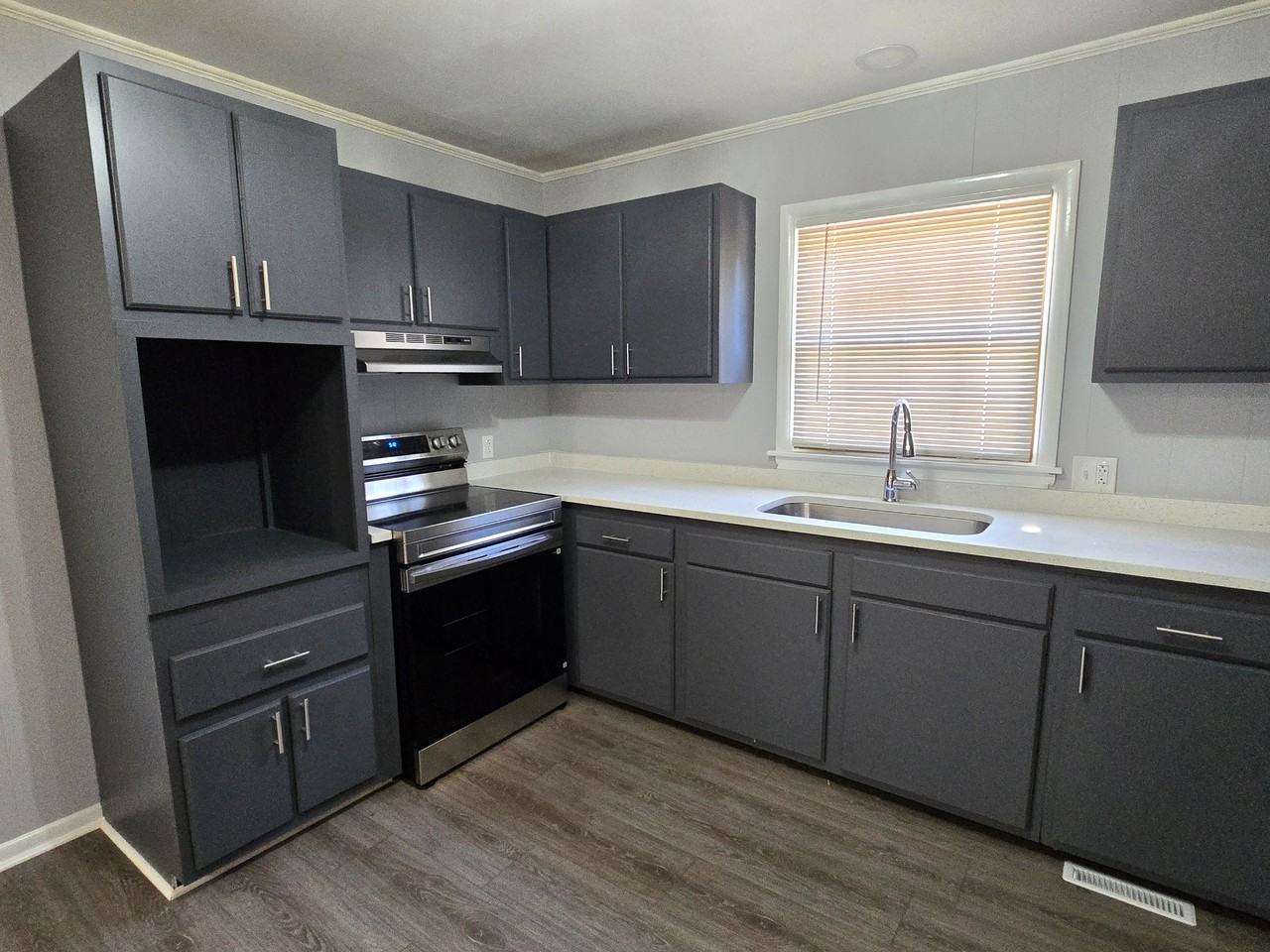 2402 Chatham Dr #1 - Photo 7 of 19