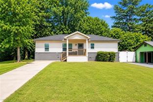 1639 Bridgeport Dr Nw - Photo 1 of 1