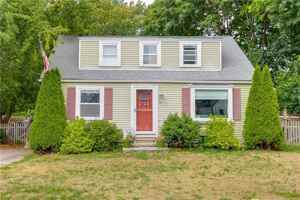 featured image of 15 Spencer Dr