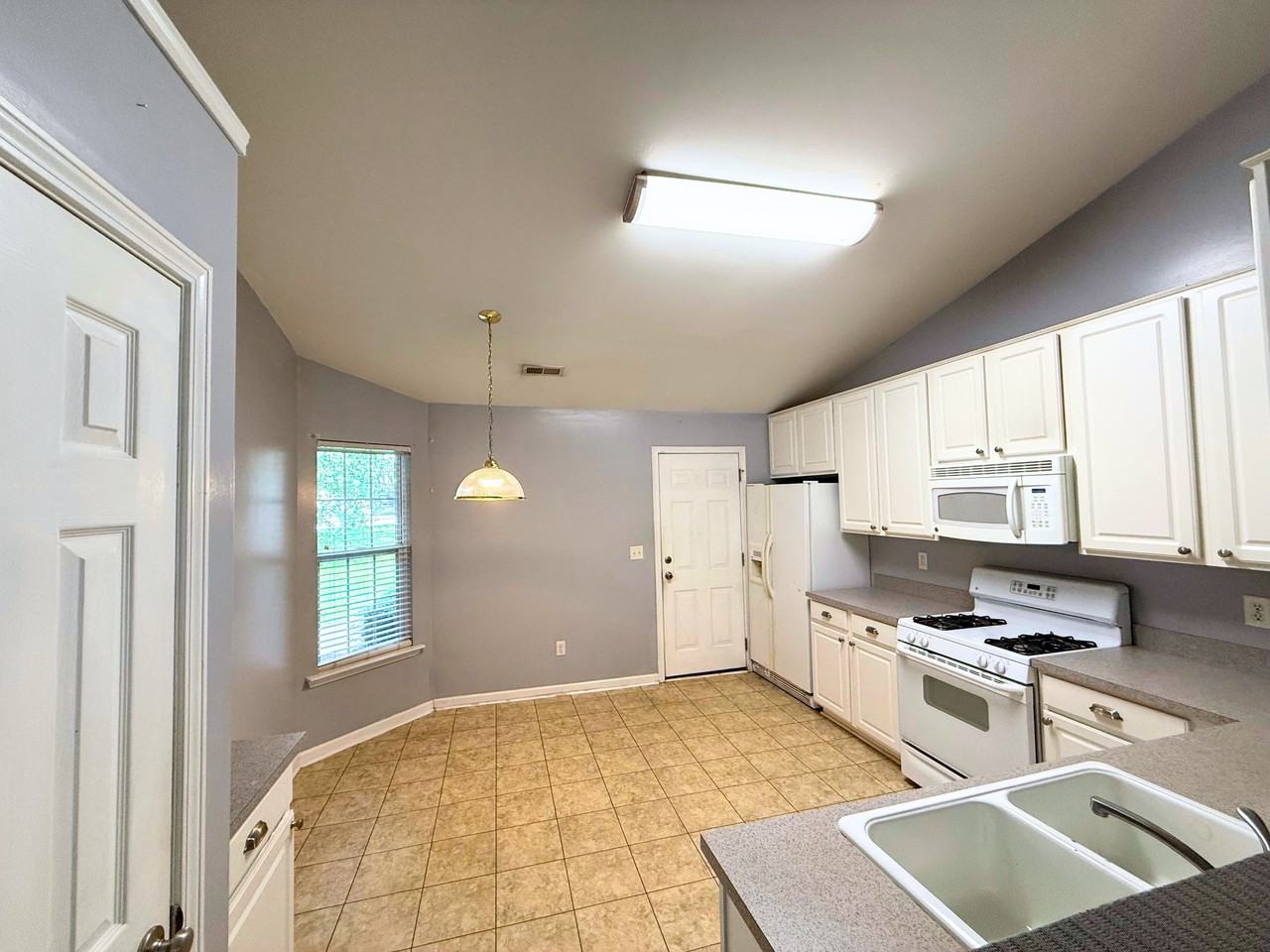 209 Gibby Ln #1 - Photo 3 of 13