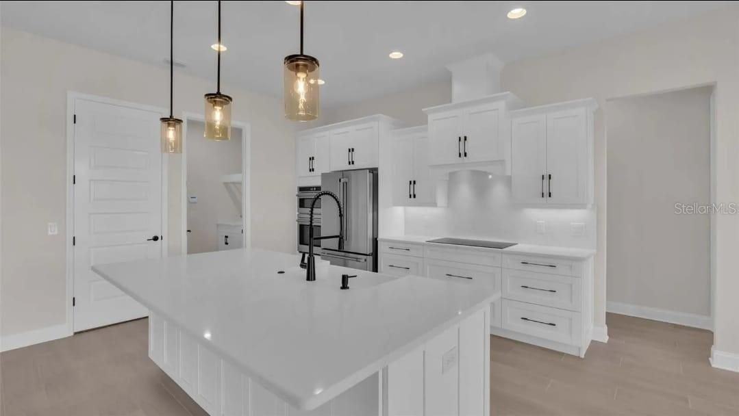 6980 Bentridge Dr - Photo 4 of 17