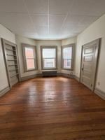 featured image of 135 College Ave