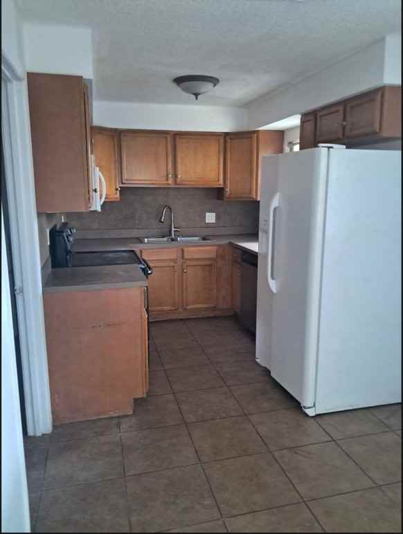 101 Woodland Dr - Photo 2 of 11