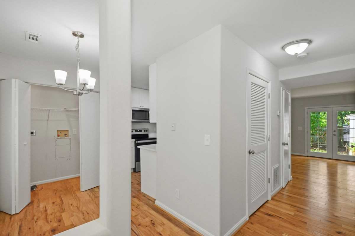 9922 Matti Hill Ct - Photo 7 of 20