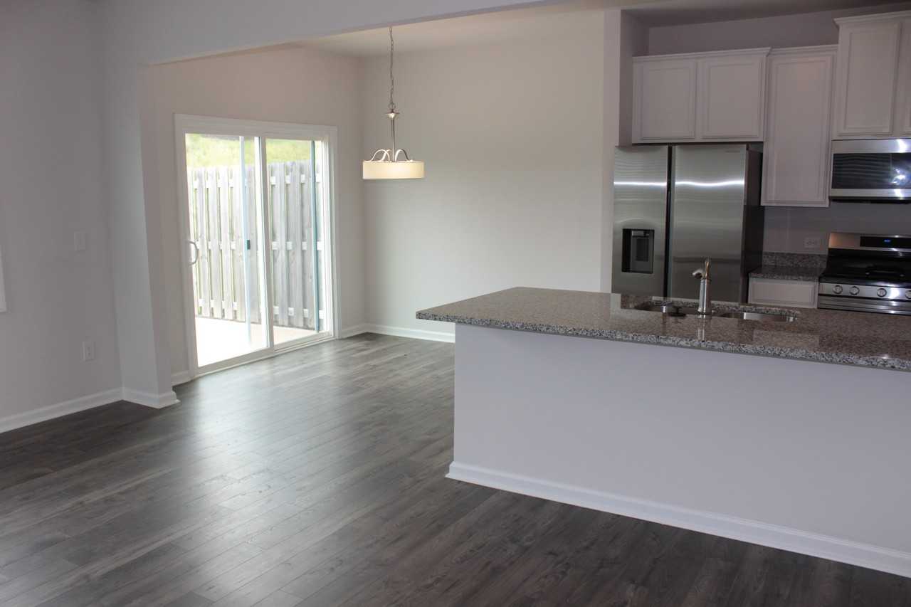 15 Apricot Ln #1 - Photo 5 of 31