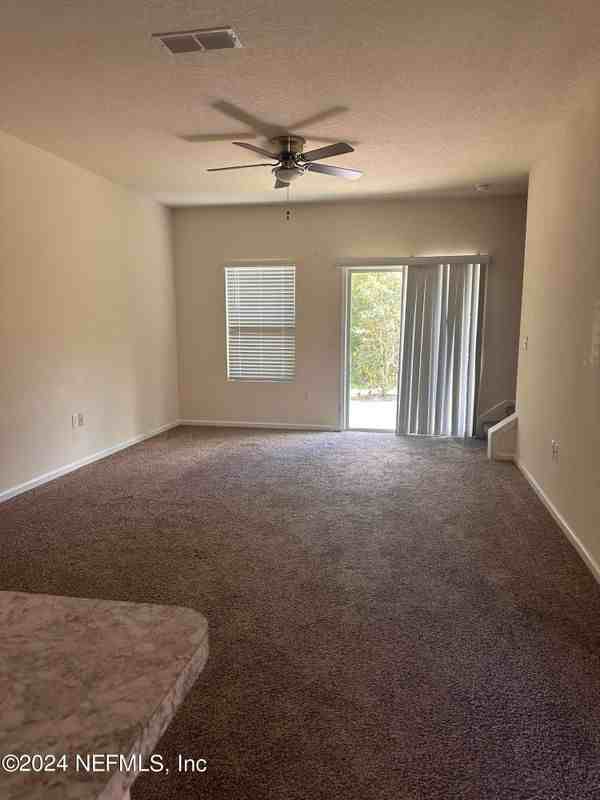 8095 Echo Springs Rd - Photo 6 of 8