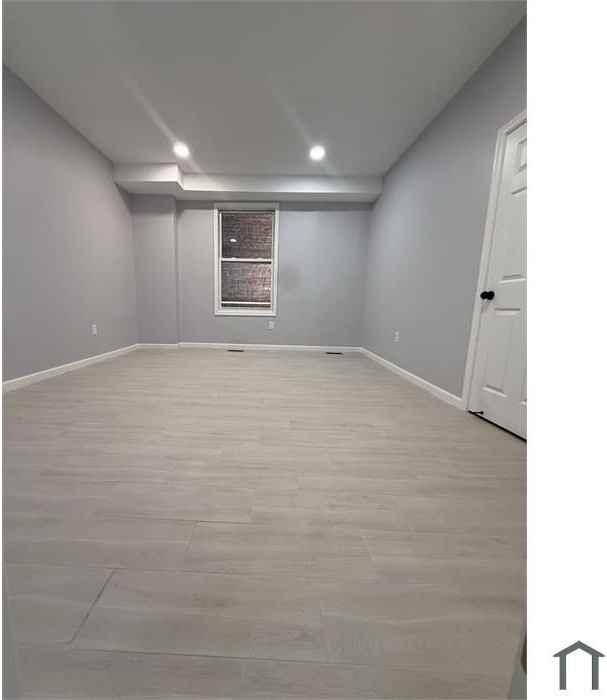 1354 Girard St Nw ##A - Photo 6 of 10