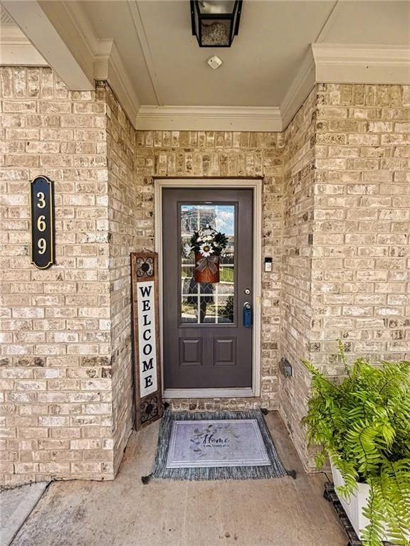 369 Auburn Crossing Dr - Photo 4 of 50