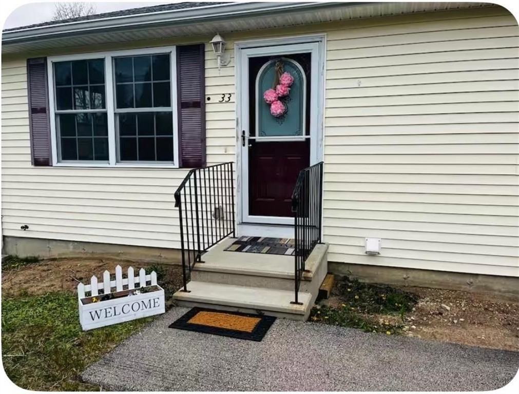 33 Cobblestone Ln - Photo 2 of 18