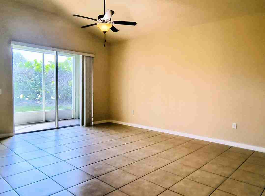 490 Bismarck Way ##48 - Photo 7 of 16