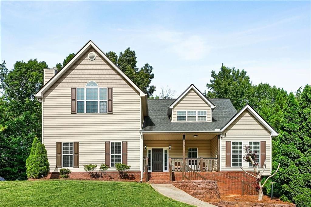 176 Oak Leaf Dr