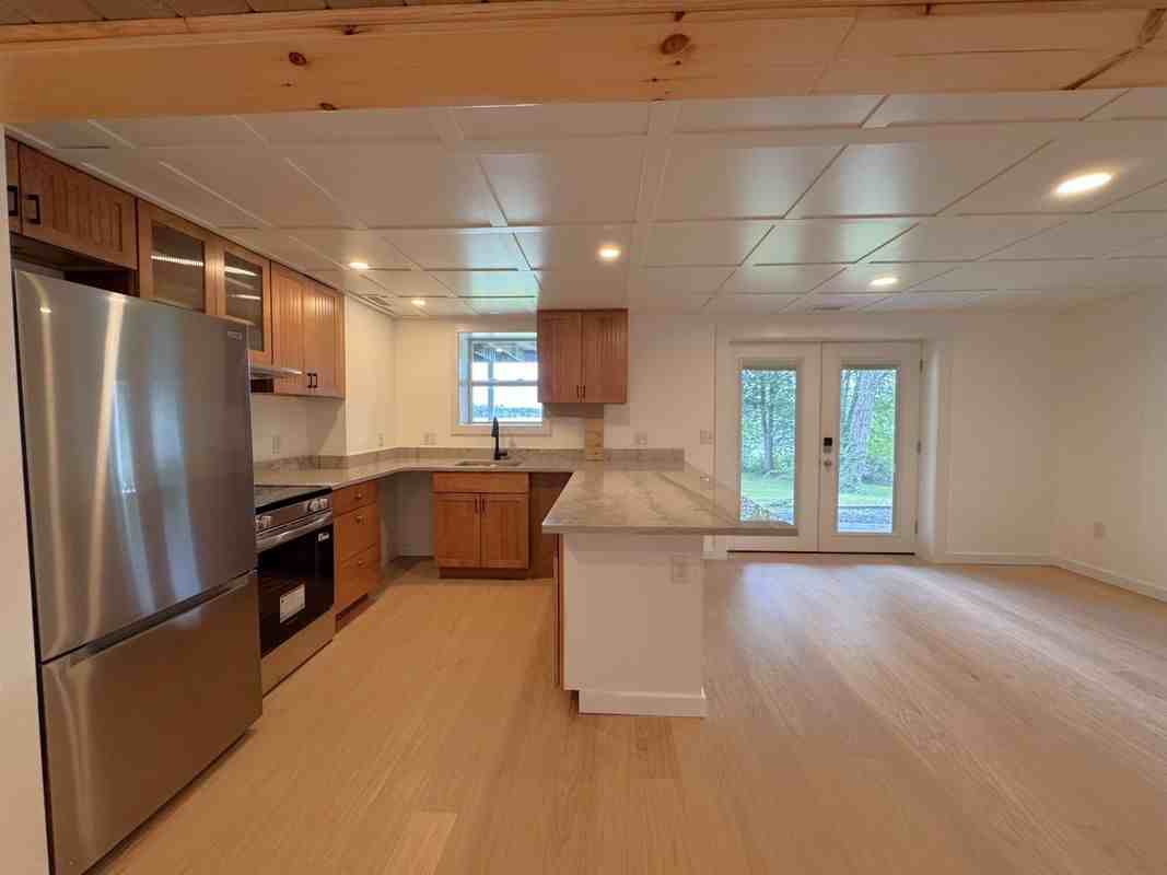 18 Holts Point Rd