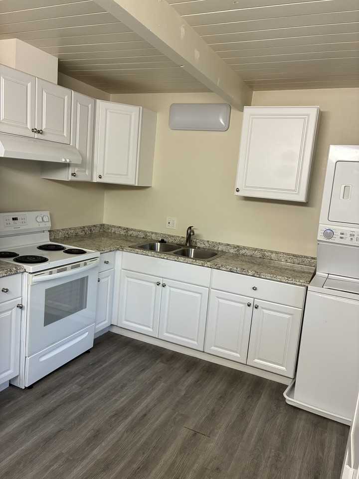 22 Deering Ct #22 - Photo 4 of 7