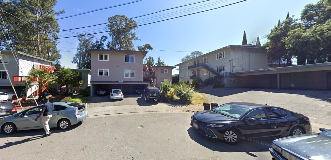 22 Deering Ct #22 - Photo 6 of 7