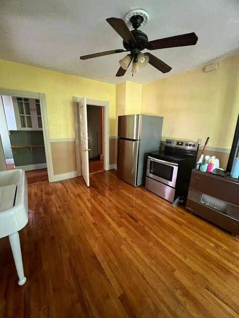 35 Tirrell St - Photo 7 of 9