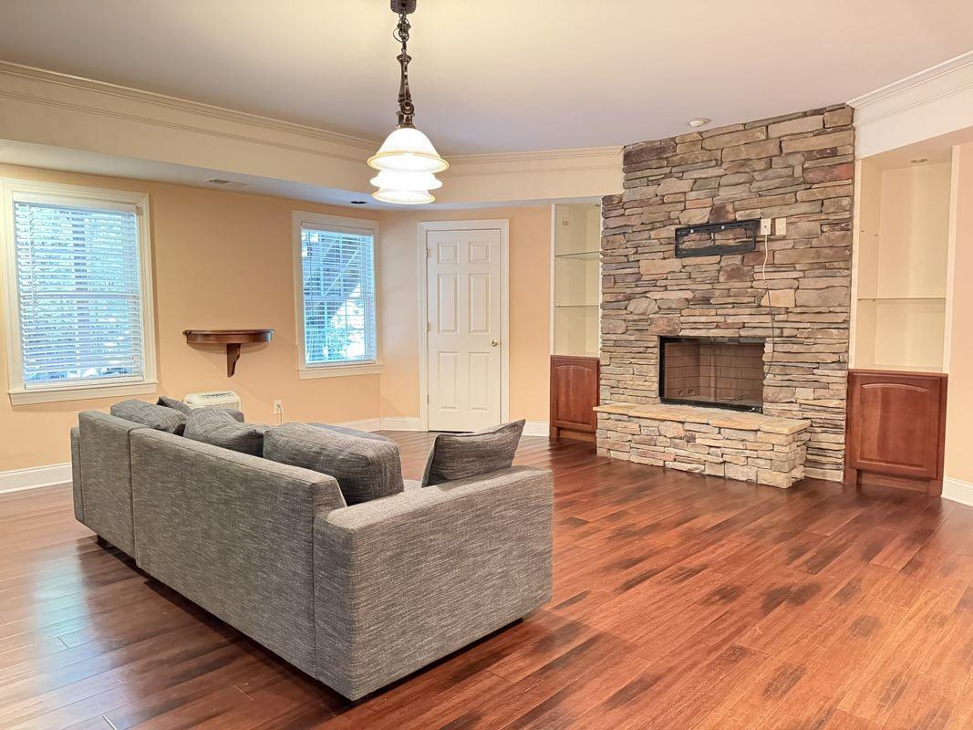Village Terrace Dr - Photo 2 of 10