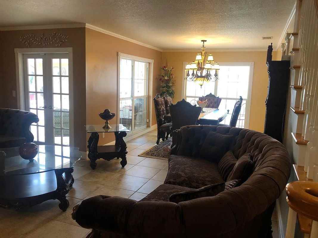 6412 Windwood Ct - Photo 2 of 10