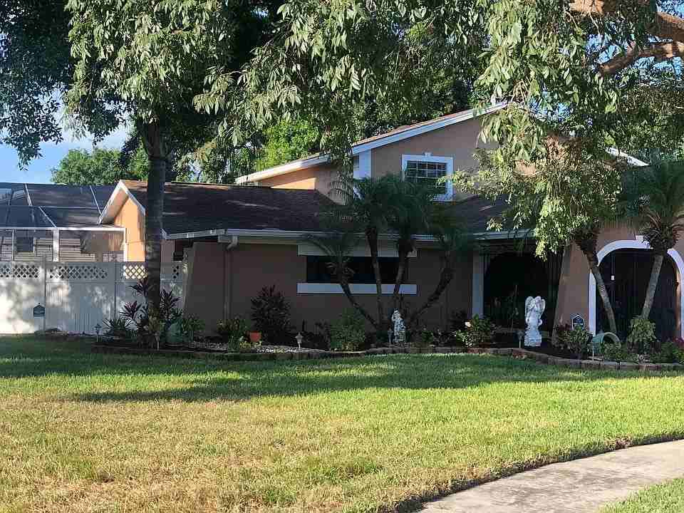 6412 Windwood Ct - Photo 3 of 10