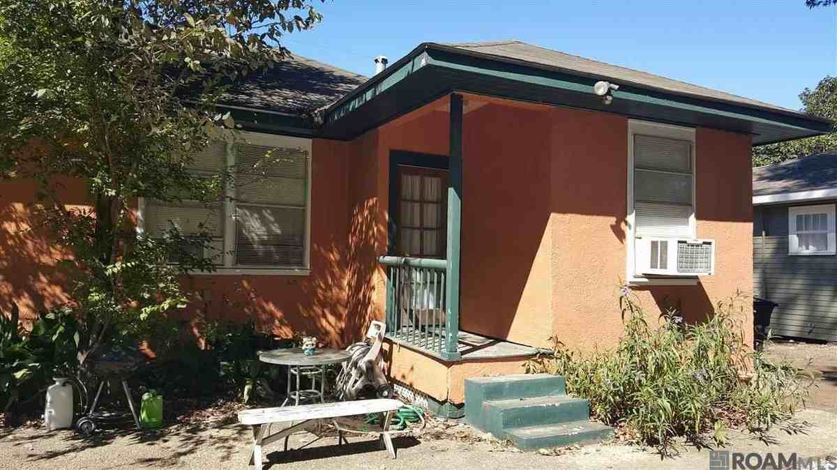 2152 Stanford Ave - Photo 3 of 8