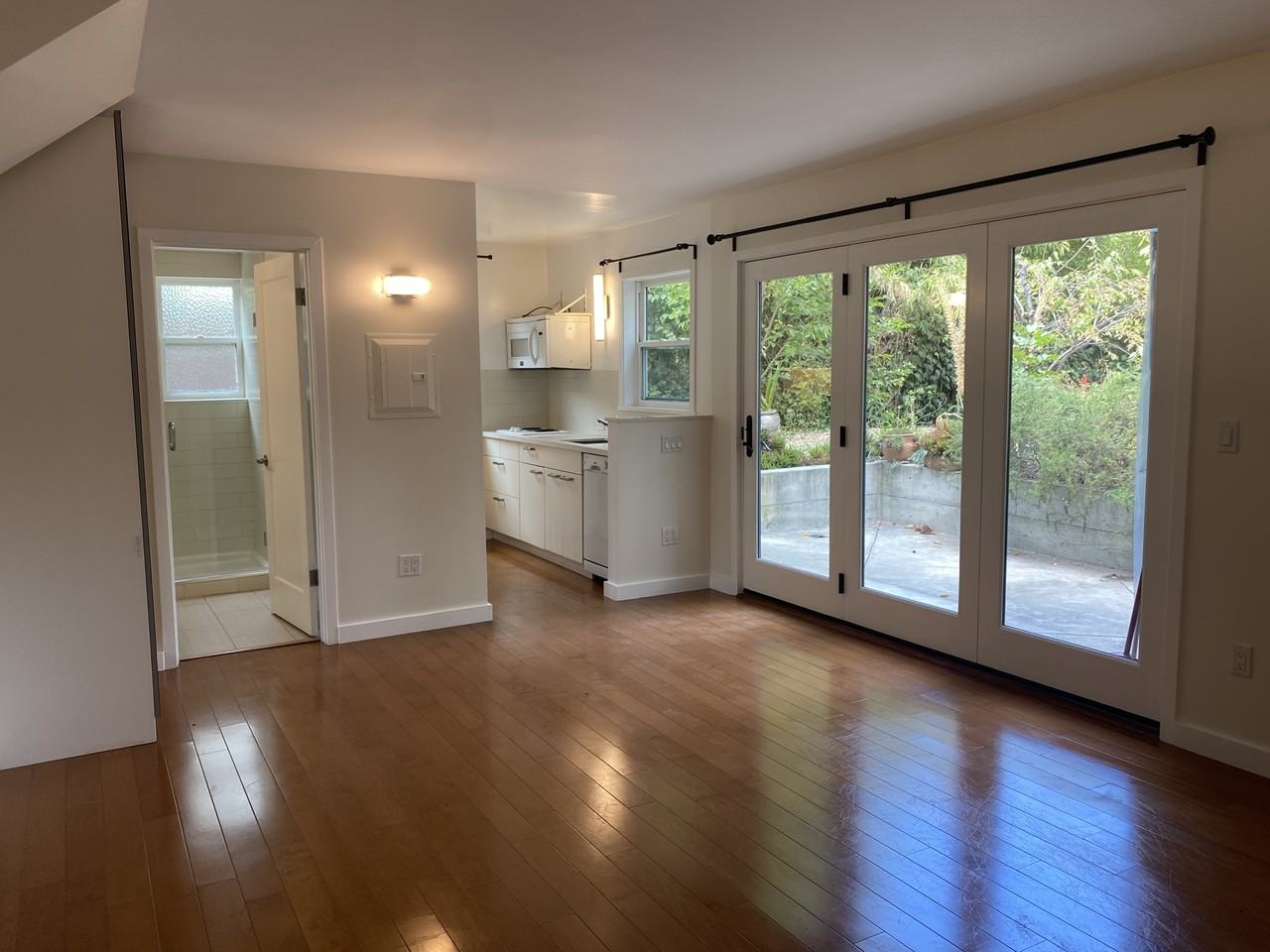 1831 Woolsey St #A - Photo 2 of 22