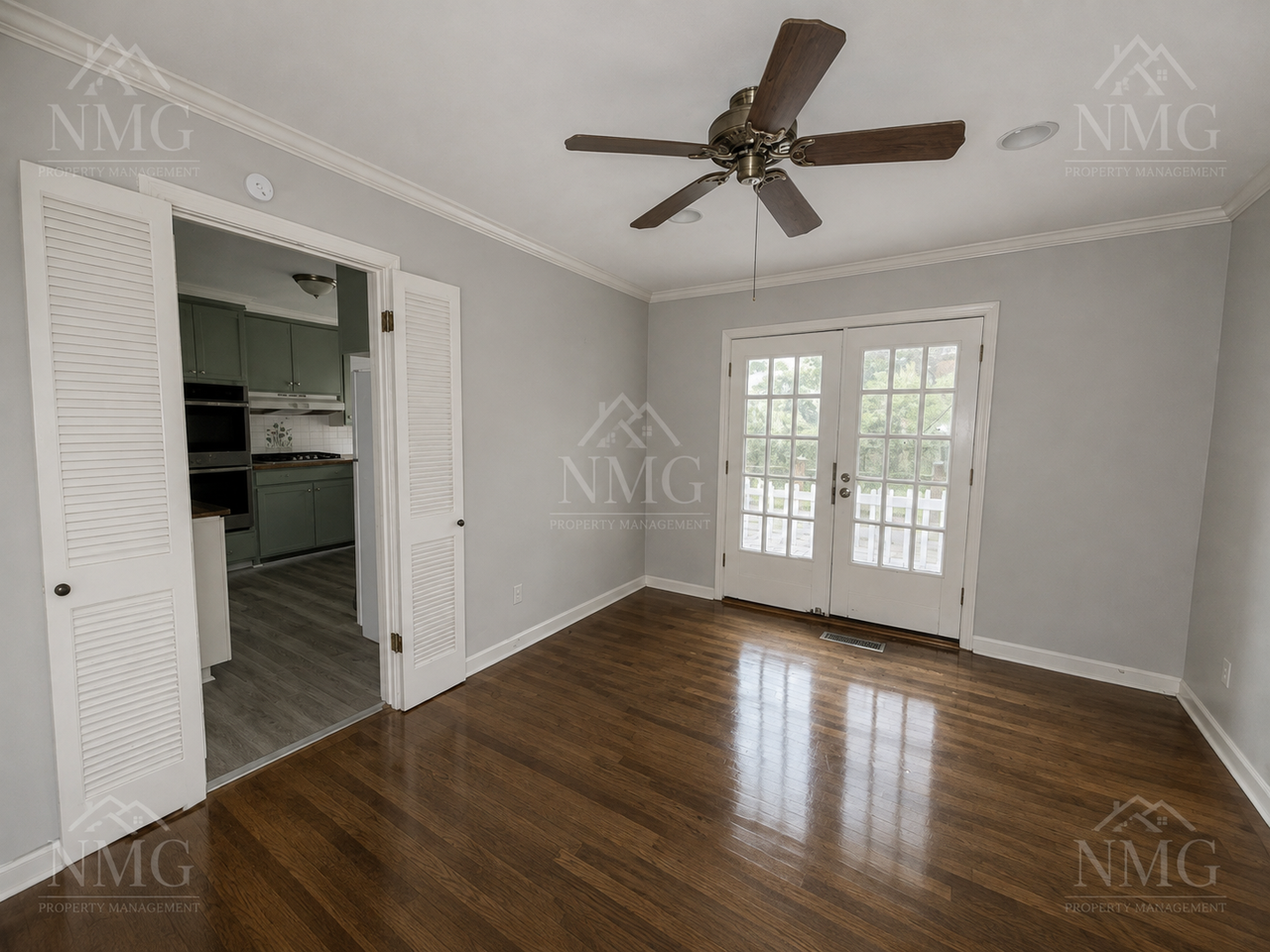 4247 E Ridge Dr #1 - Photo 3 of 17