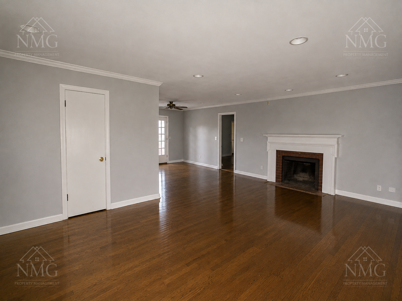 4247 E Ridge Dr #1 - Photo 7 of 17