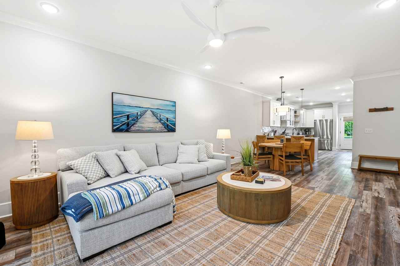 117 Seagate Pl #1 - Photo 2 of 31
