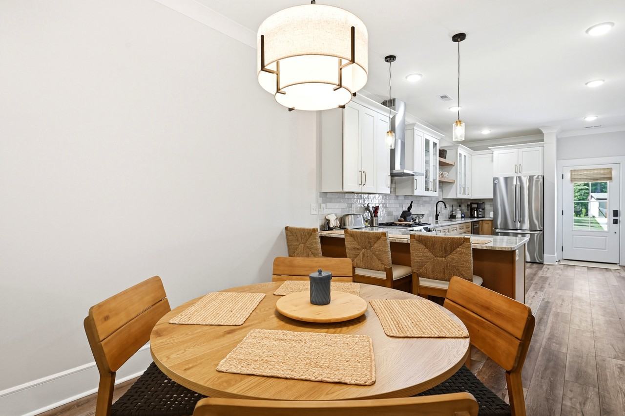 117 Seagate Pl #1 - Photo 6 of 31