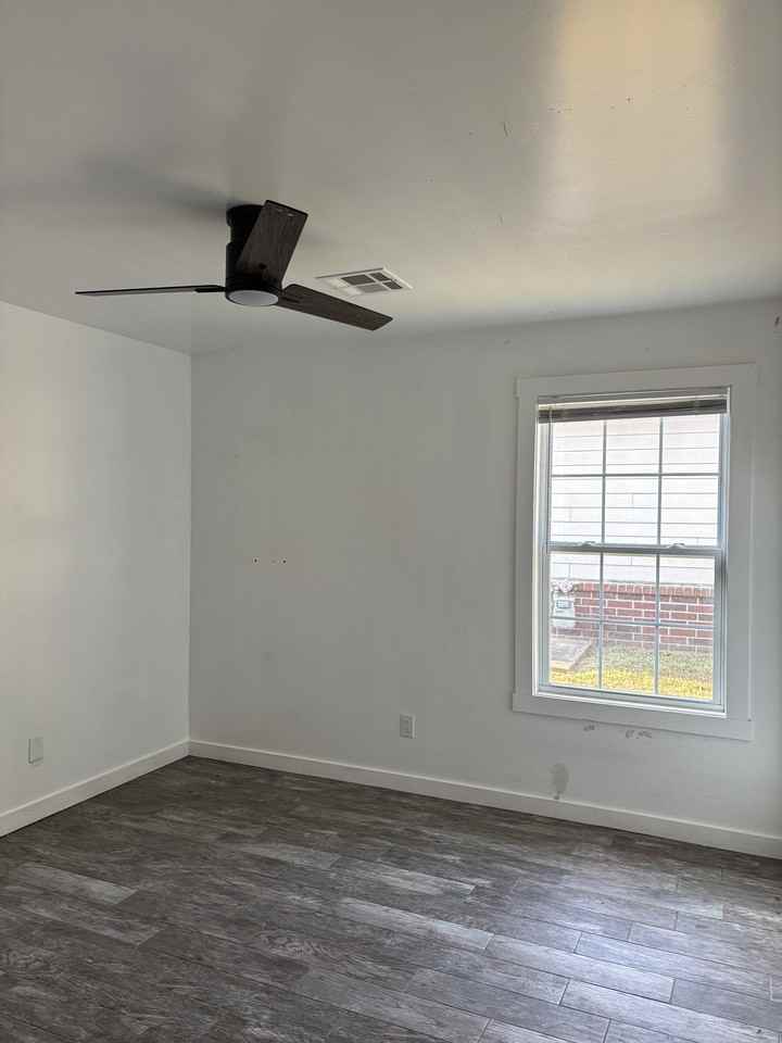 901 Quail Run Rd #1 - Photo 6 of 16