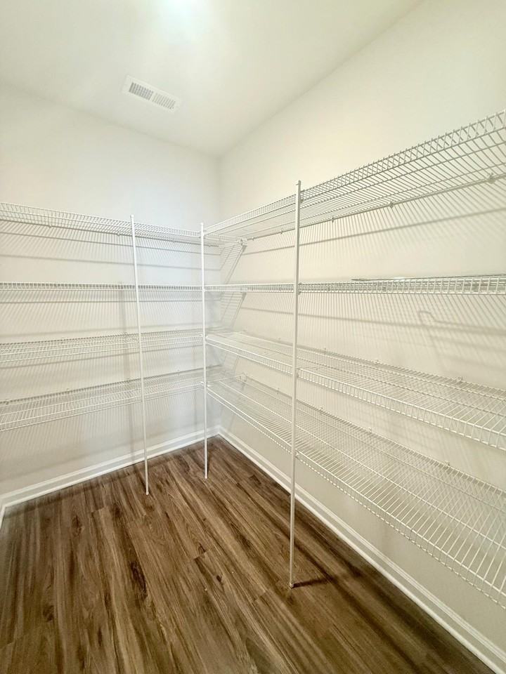 2834 Oldfield Dr #1 - Photo 5 of 22