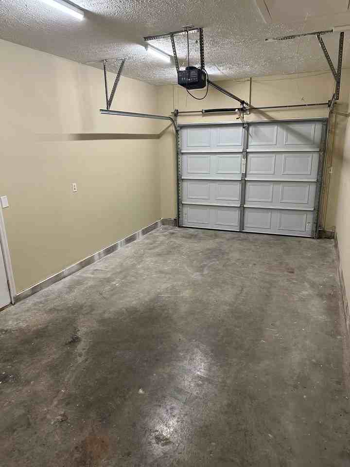 3437 Queens Way #1 - Photo 6 of 11