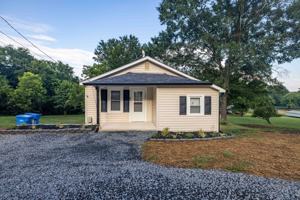 featured image of 1488 Hilltop St #1