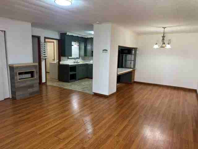109 N Glenfield Rd #109 - Photo 2 of 8