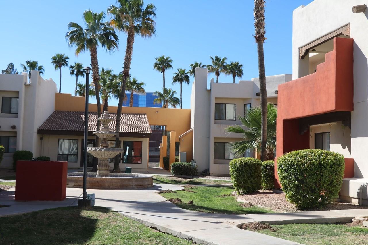 Tempe La Mirage Apartments - Photo 4 of 50