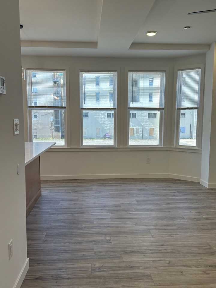 167 S New York Ave 3rd Fl #3rdFL - Photo 5 of 10