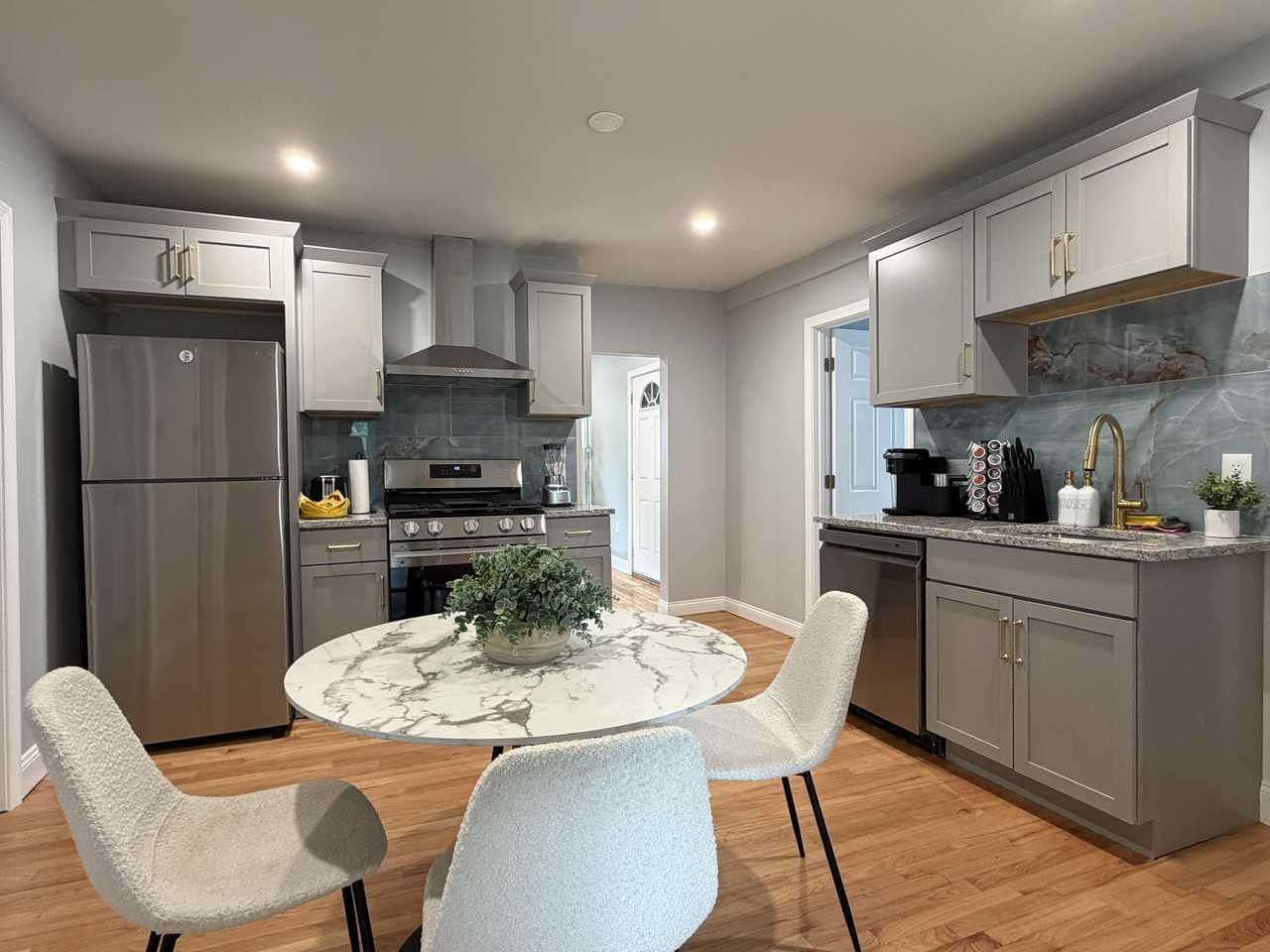 16 Gates St #1-3 - Photo 3 of 14