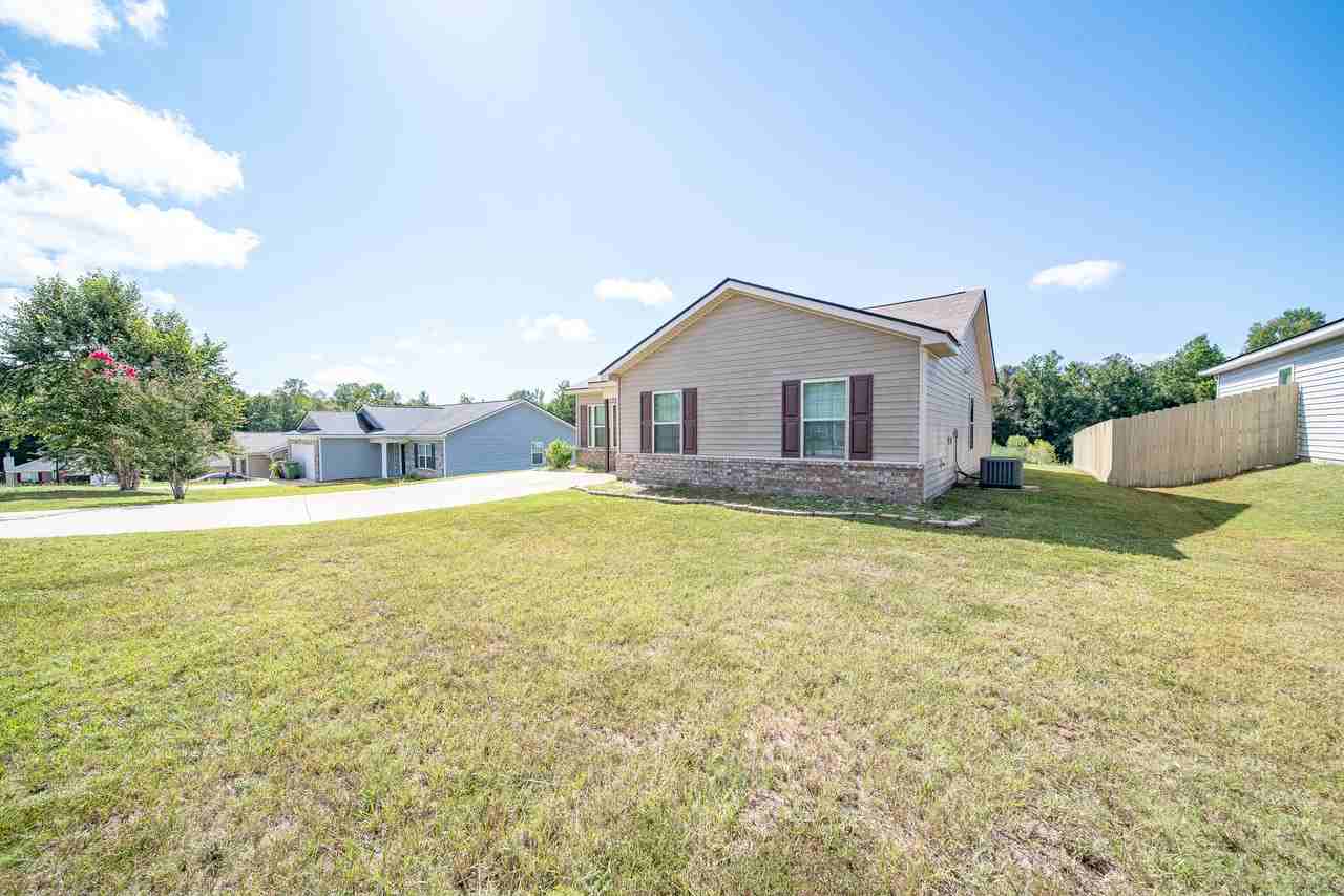 5788 Sandy View Dr #1 - Photo 3 of 27