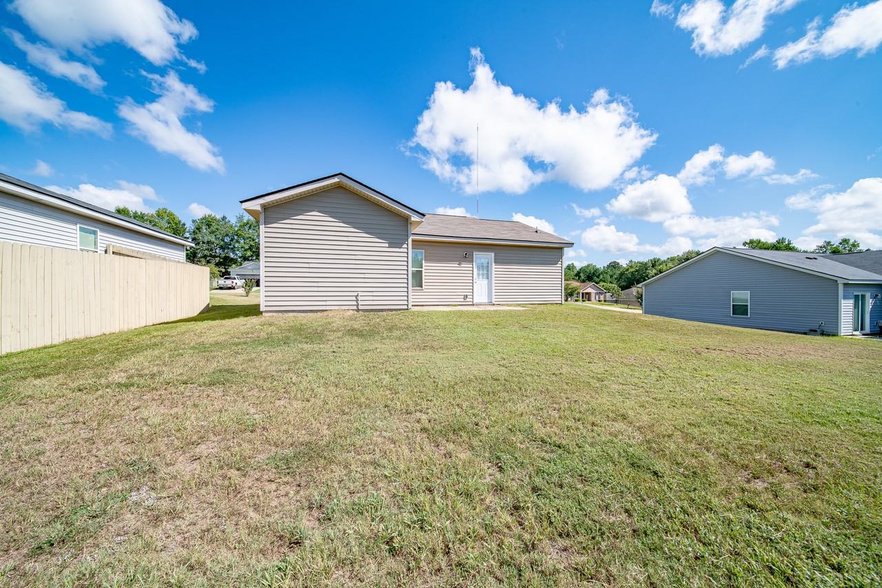 5788 Sandy View Dr #1 - Photo 5 of 27